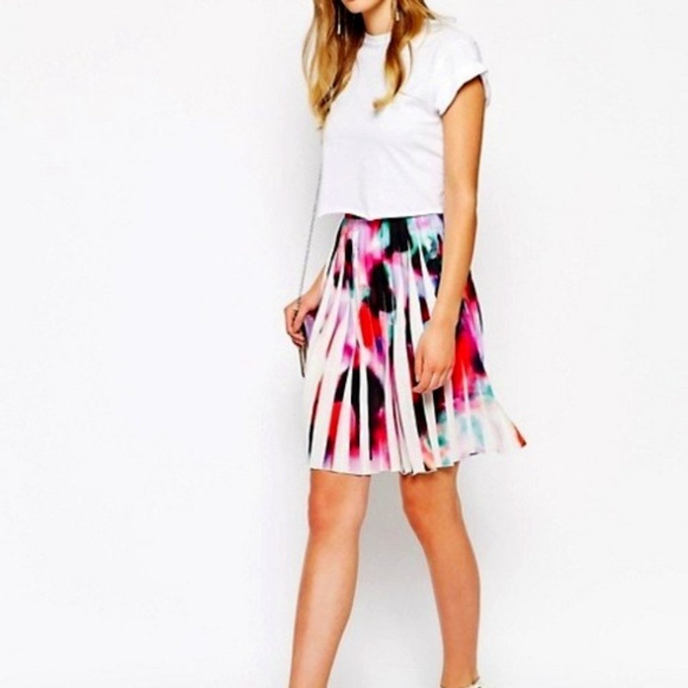 French Connection Colorful Painted Pattern Pleated Skirt